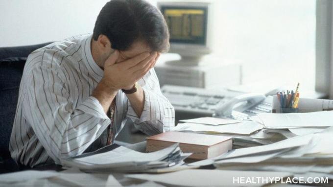 Mental helse-stigma på arbeidsplassen kan ha negativ innvirkning ettersom de ansatte føler seg isolerte og ofte under utnyttet. Beseire stigmatisering av mental sykdom på jobb.