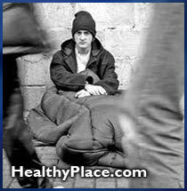 Psykisk sykdom er den tredje største årsaken til hjemløshet for enslige voksne. Dessverre hindrer stigmatisering av mental sykdom samfunnet fra å løse problemet.