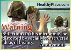Sitat om spiseforstyrrelse - Refleksjoner i dette speilet kan bli forvrengt av sosialt konstruerte ideer om skjønnhet.